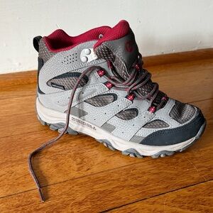 EUC Big Kid's Merrell Moab 3 Mid Waterproof Boot